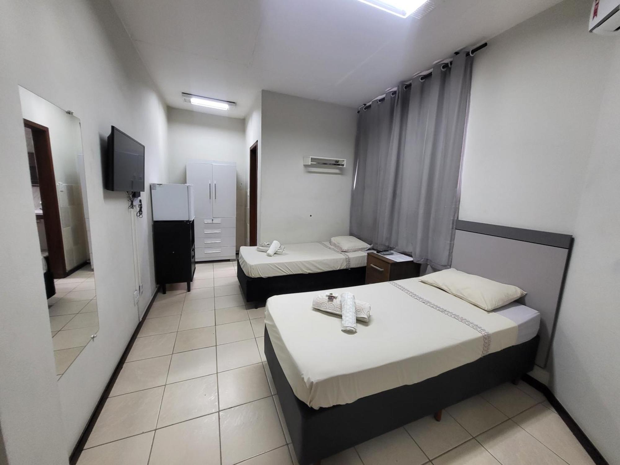 Hotel Avelar Ribeirao das Neves Bagian luar foto